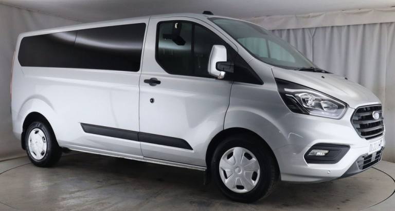 2022 Ford Transit Custom 2.0 320 EcoBlue Trend Minibus 5dr Diesel Manual L2 H1 Euro 6 (s/s) (130 ...