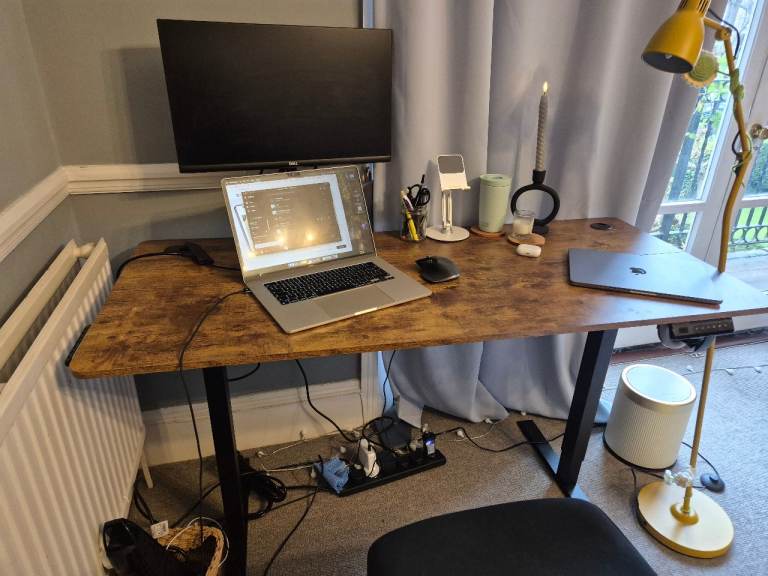 image for Standing adjustable work desk