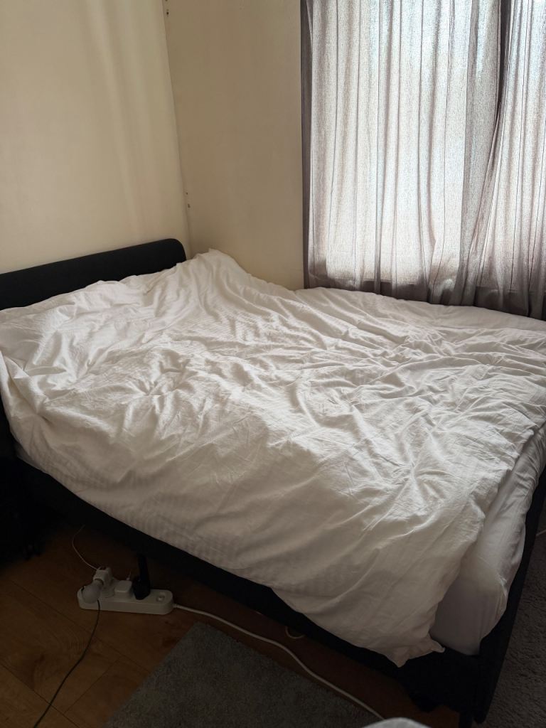 Double Mattress – Good Condition