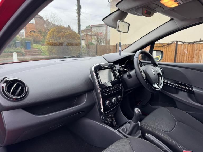 2014 Renault Clio 1.2 16V Dynamique MediaNav 5dr HATCHBACK PETROL Manual