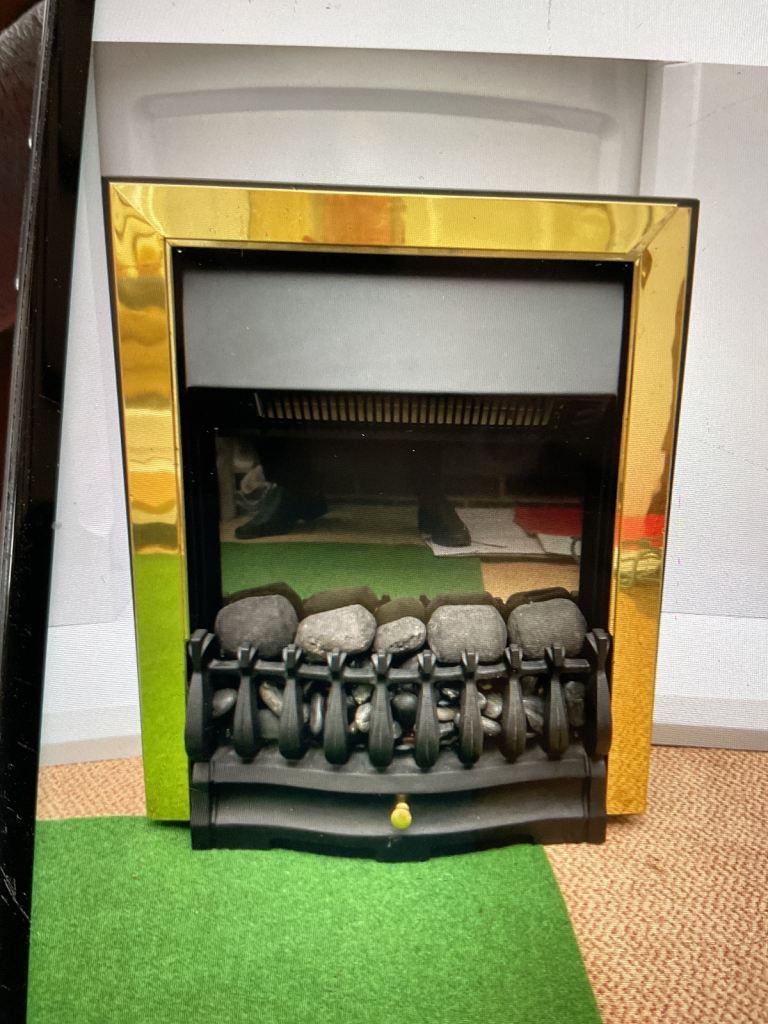 Dimplex. Eletrice. Fire  with flames glow  brand new bulb