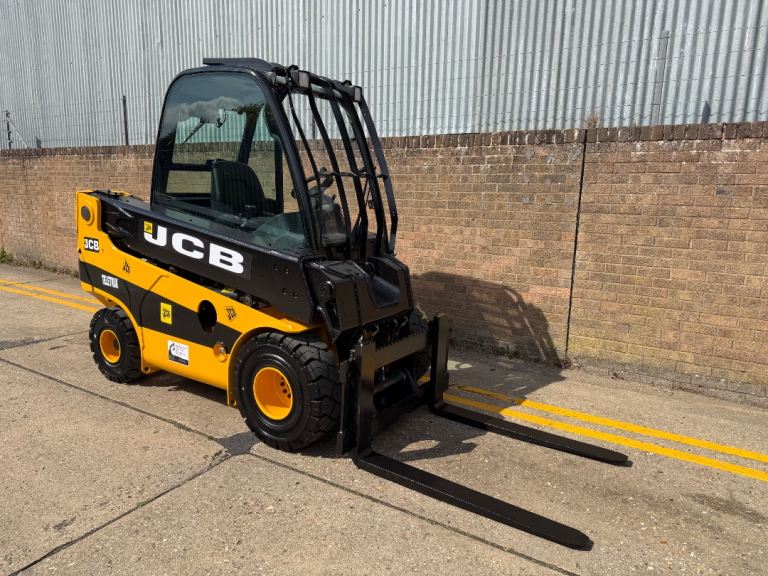 2014 JCB TLT30D 2WD Teletruck. New tyres, cab 
