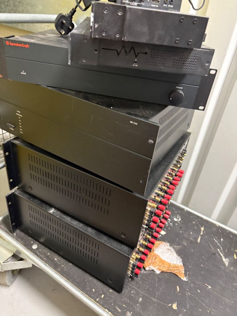 Model bb 1235 12 amplifier speakercraft 