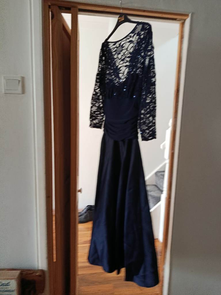 Navy Blue Lace Long Sleeve Evening Dress – Size 10