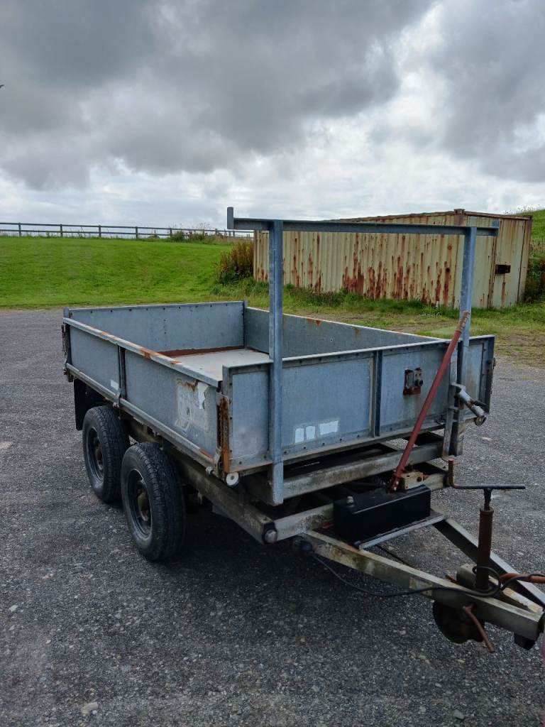 Ifor williams 8 x 5 tipping trailer 
