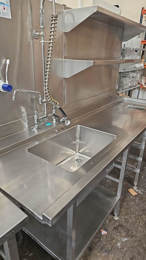 Commercial Stainless Steel Kitchen Sink Unit with Shelves and Spray Tap