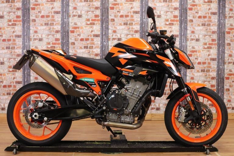 **DEPOSIT TAKEN** 2023 KTM 890 DUKE GP - 5,456 MILES - AKRAPOVIC EXHAUST