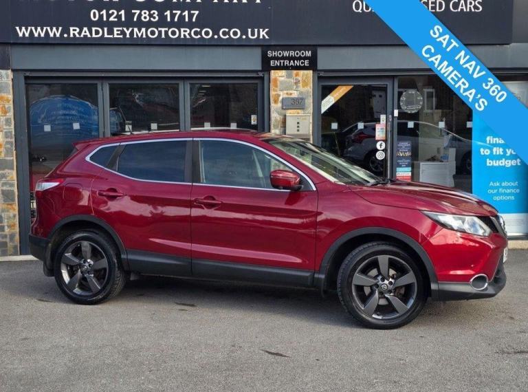 2015 Nissan Qashqai 1.2 DiG-T N-Tec 5dr HATCHBACK PETROL Manual