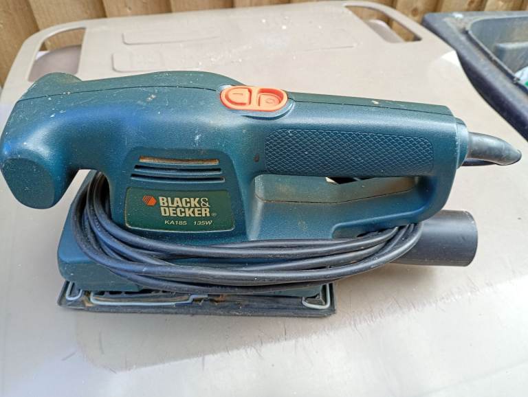 BLACK+DECKER KA100E Sander – Good Condition