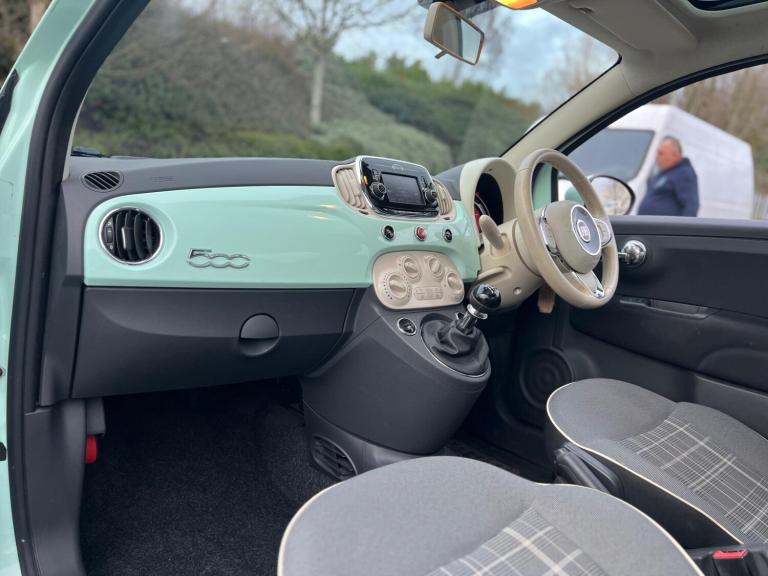 2016 Fiat 500 1.2 Lounge Euro 6 (s/s) 3dr HATCHBACK Petrol Manual