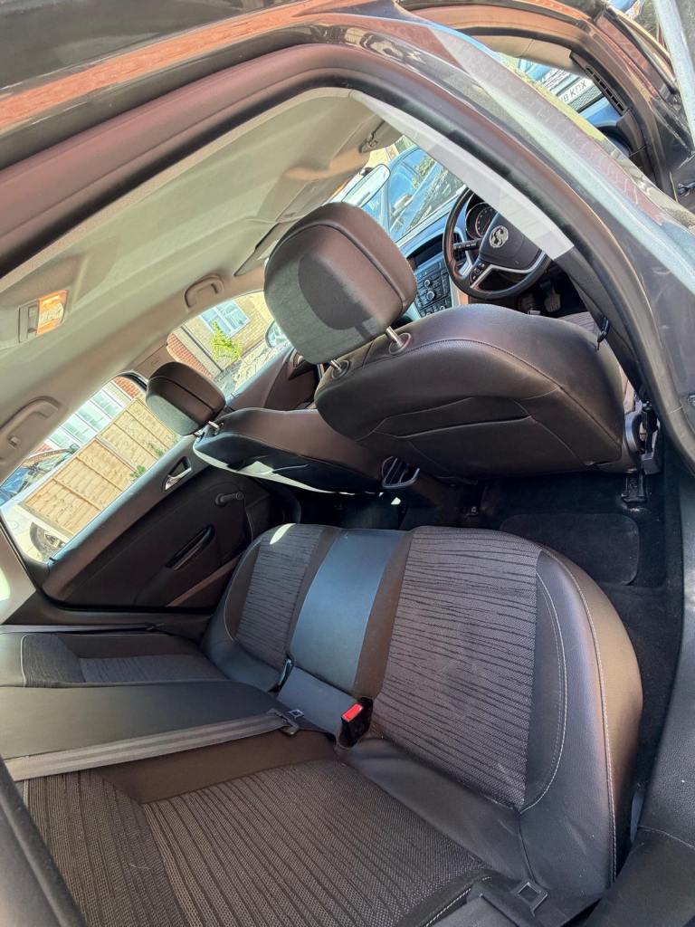 Vauxhall, ASTRA, Hatchback, 2014, Manual, 1598 (cc), 5 doors