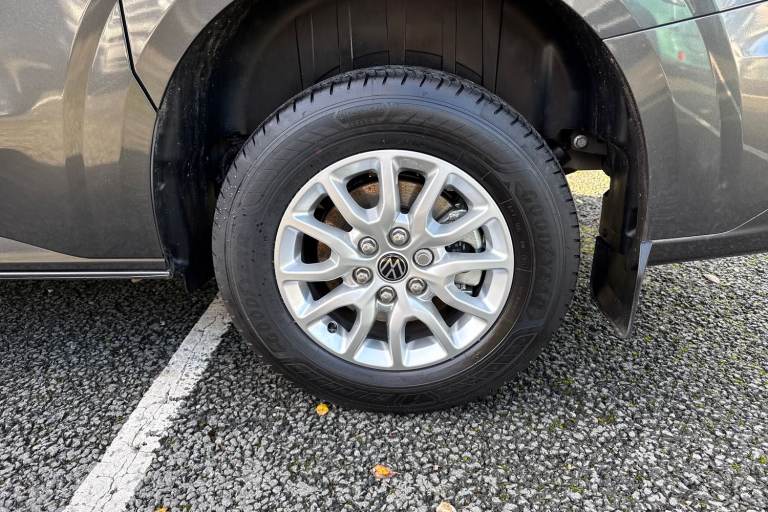 2025 Volkswagen Transporter 2.0 TDI T28 Commerce Pro FWD SWB Euro 6 (s/s) 5dr Van DIESEL Manual