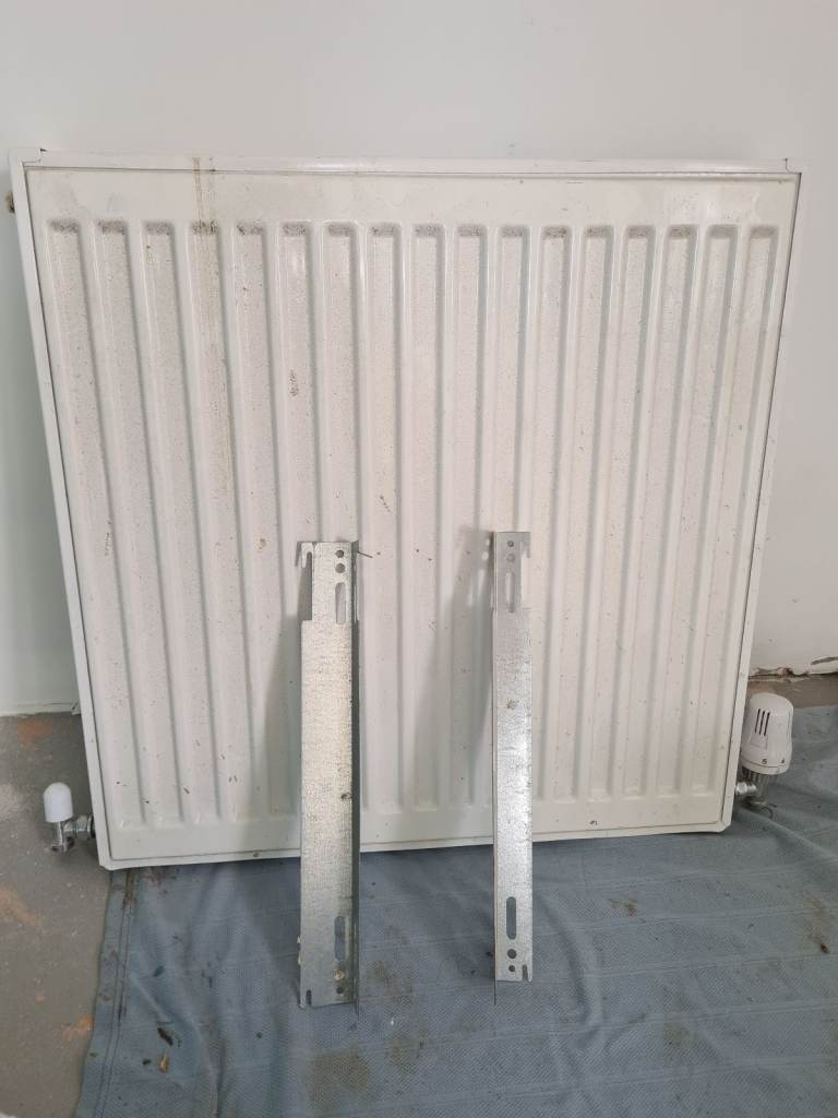 60cm x 60cm radiator with valve