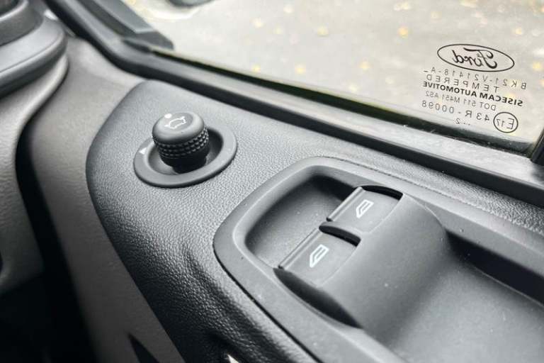 2022 Ford Transit Custom 320 Limited L1 SWB Double Cab In Van FWD 2.0 EcoBlue 130ps Low Roof, CRU...