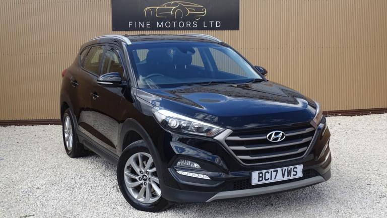 HYUNDAI TUCSON 1.7 TUCSON SE NAV 1.7 D 116PS BD +FSS Black Manual Diesel 2017