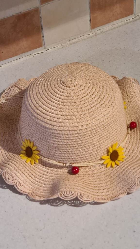 Girls summer hat with beads, flowers and string decorations 100% Recycled paper