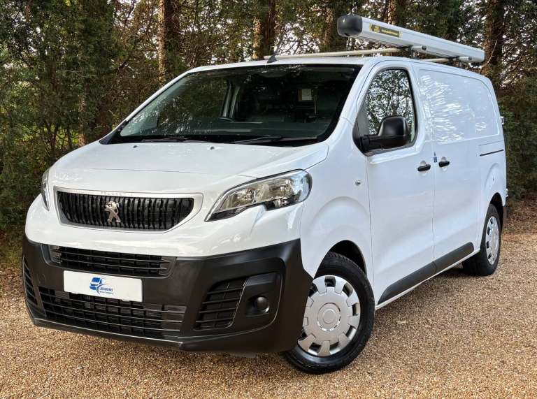 2017 PEUGEOT EXPERT Professional 1200 L1 MWB 2.0 BlueHDi Eu6 (120) AC 76K FSH