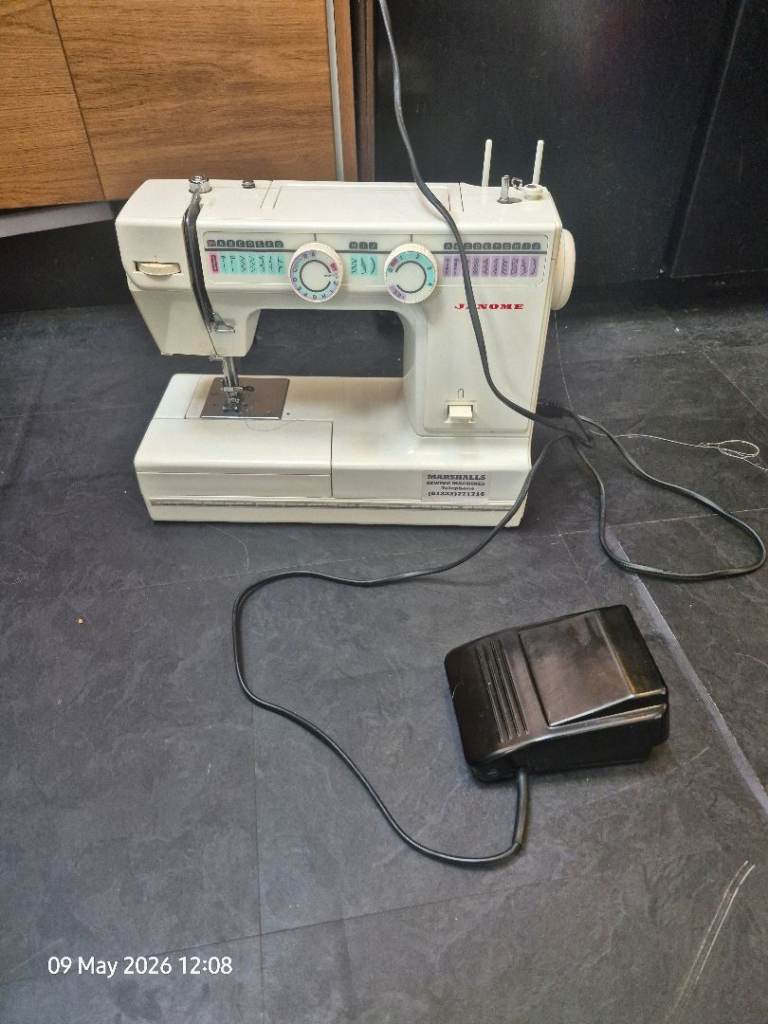 SPARE OR REPAIRS Janome RX18S mechanical sewing machine NEEDLE STOPPED GOING UP & DOWN
