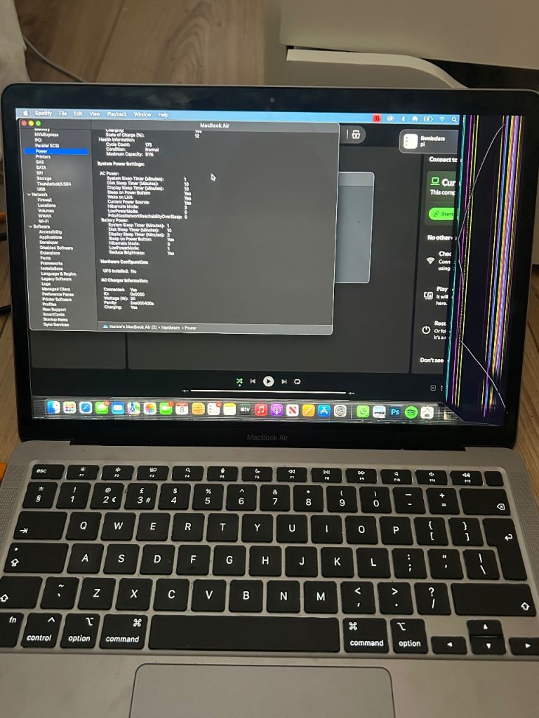 Apple MacBook Air M1 2020 8GB/256GB – Fully Working – Screen Damage – 91% Battery Health