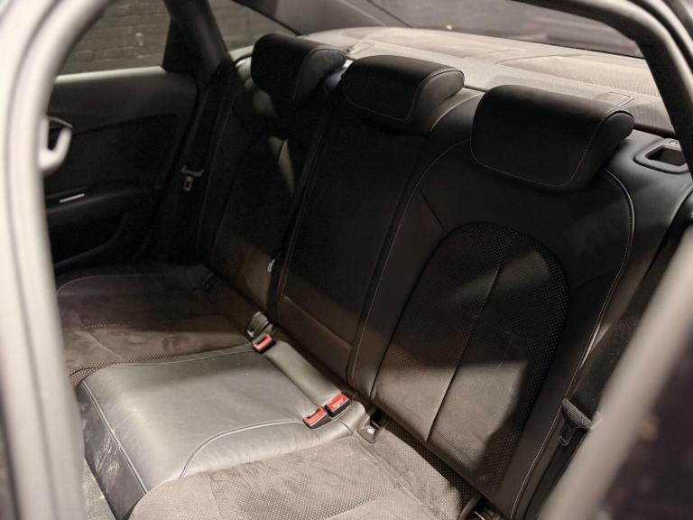 2017 Audi A6 Saloon 2.0 TDI ultra Black Edition Euro 6 (s/s) 4dr SALOON Diesel Manual