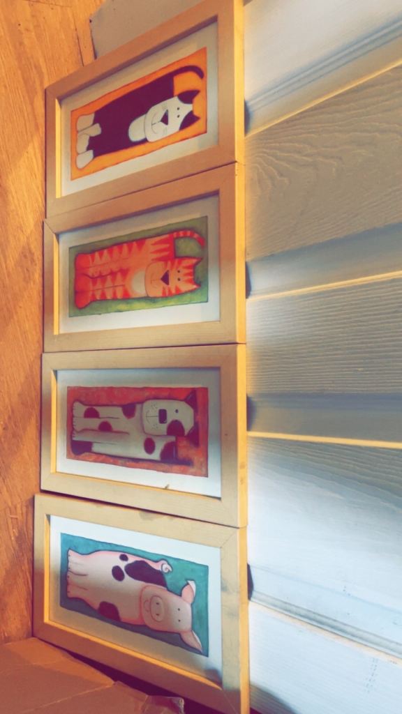 4 X Animal Pictures (small frame with glass)