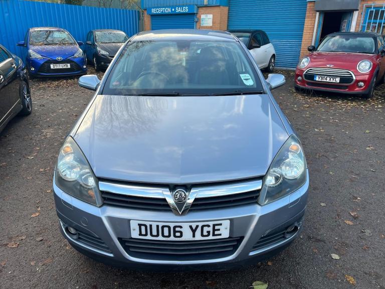 2006 Vauxhall Astra 1.8i 16V Design 5dr Auto HATCHBACK PETROL Automatic