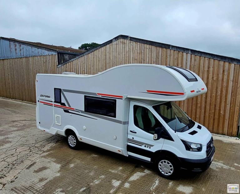 RollerTeam Zefiro 675 motorhome 6 berth/belts 6.99m 3500kgs garage