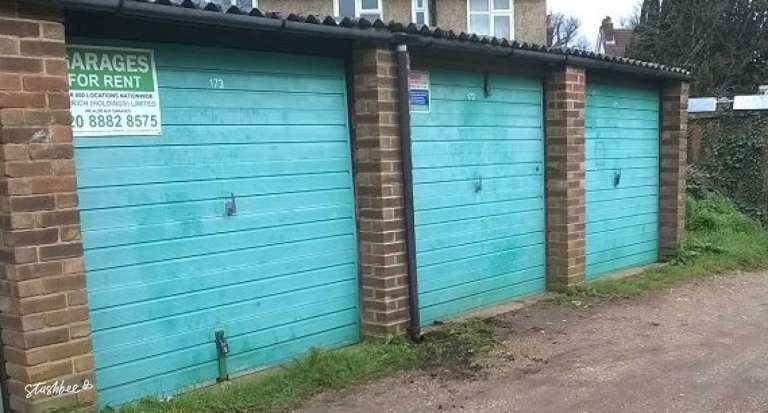 Garage to rent in Enfield (EN2) | Stashbee