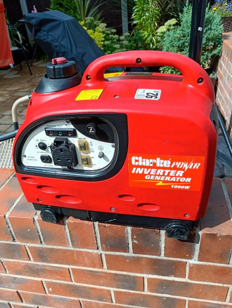 Clarke Power Inverter Generator 1000W – Red, Good Condition