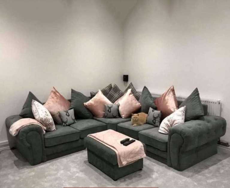 🛋️ Brand New Luxury Grey Corner Sofa with Matching Footstool!