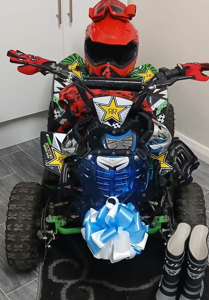 Electric quad with all accessories