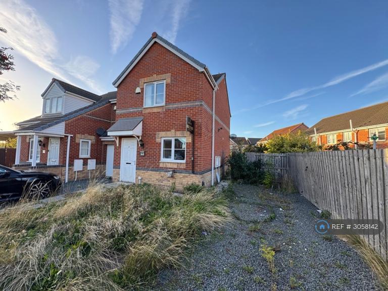 2 bedroom house in Grange Farm Road, Middlesbrough, TS6 (2 bed) (#3058142)