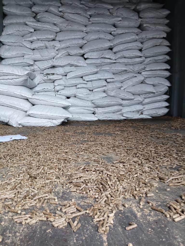 15 tonne teak wood pellets