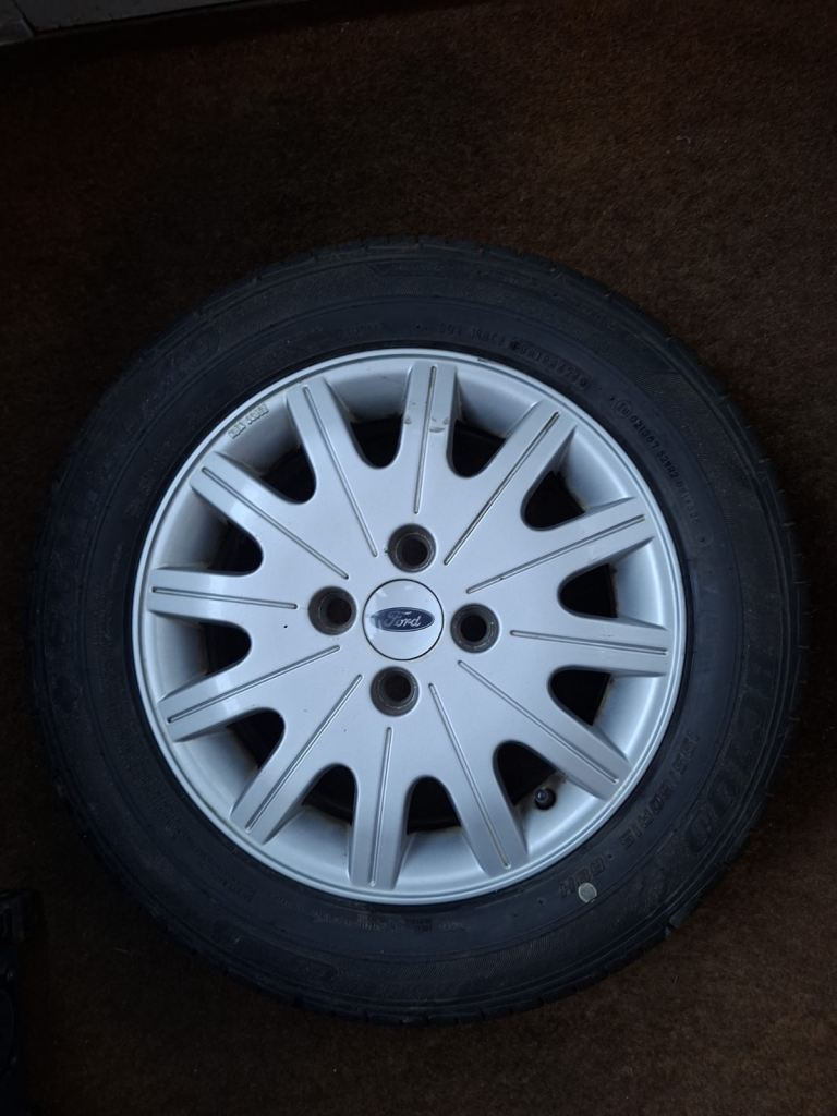 1x Ford Alloy 