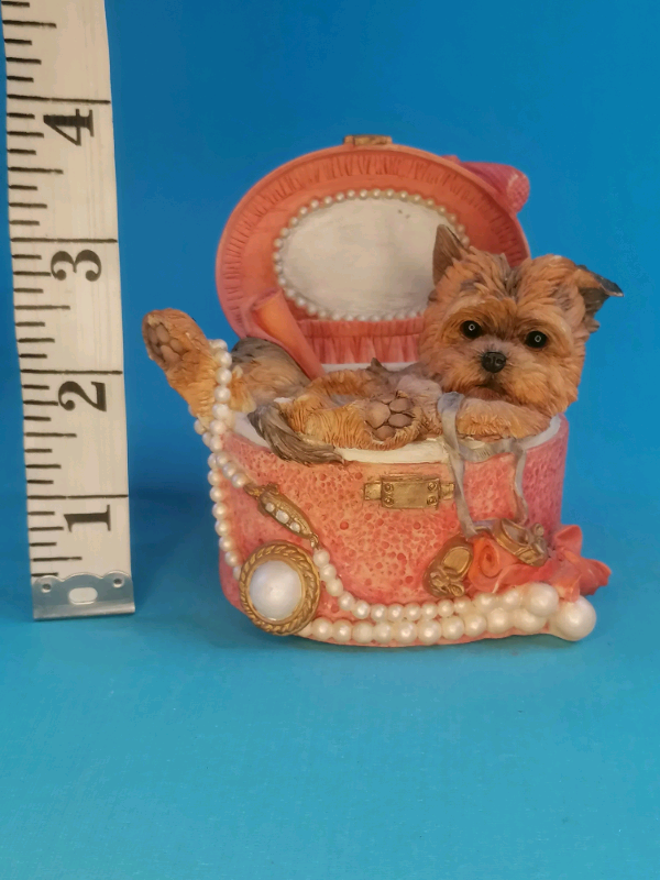 3,6-inch Nice smallYorkshire Terrier Figurine..