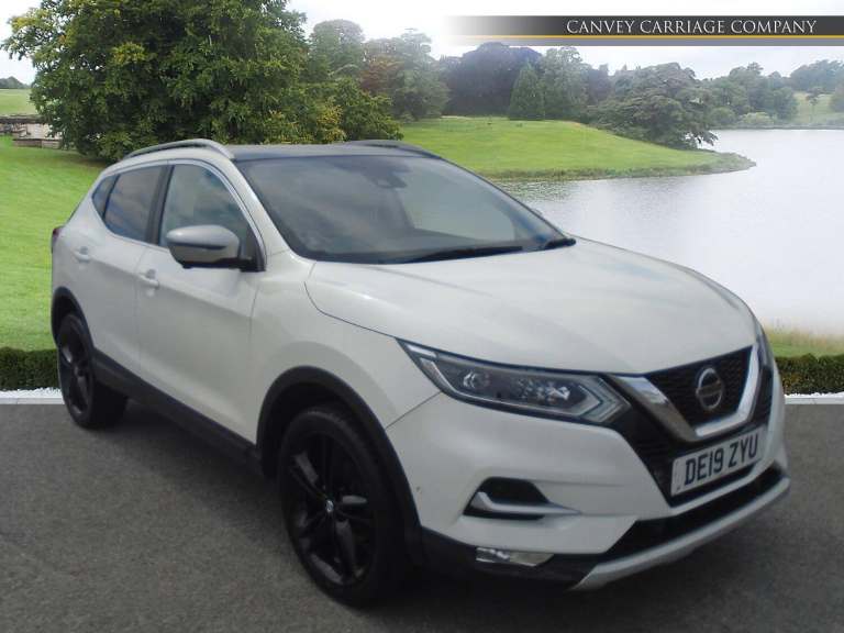 Nissan Qashqai 1.3 DIG-T N-Motion Euro 6 (s/s) 5dr Petrol Manual