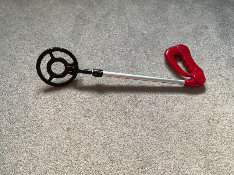 Metal detector 
