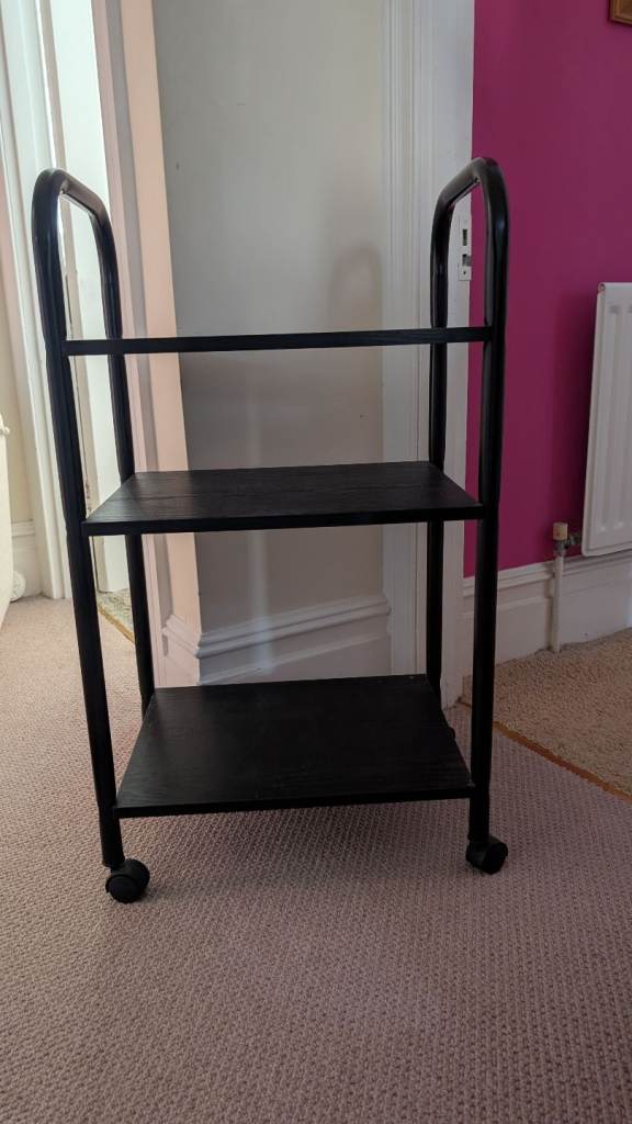Serving trolley with wheels 