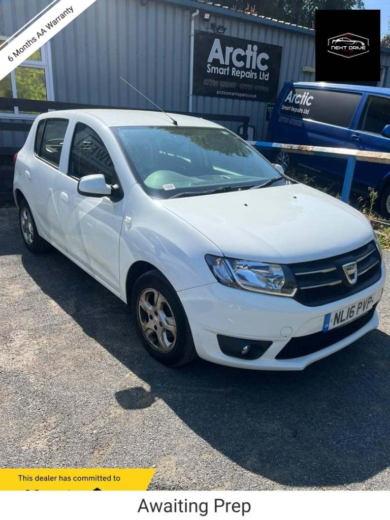 2016 Dacia Sandero 1.5 dCi Laureate 5dr HATCHBACK DIESEL Manual