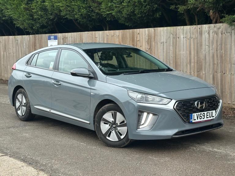 2019 HYUNDAI IONIQ 1.6 GDi Hybrid SE Connect- PCO READY -FINANCE- Free Delivery!
