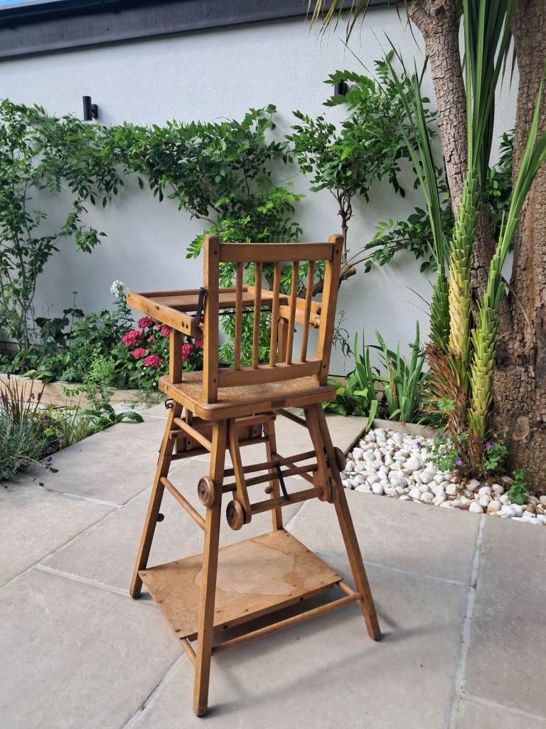 Vintage foldable children's high chair