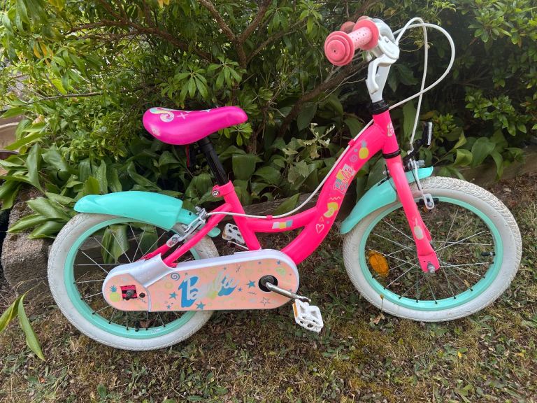 Girls Barbie Volare Bike Pink/Green/White