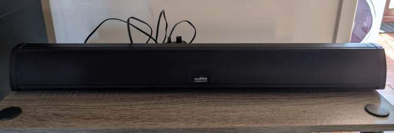 Bluetooth/AUX Soundbar Speaker