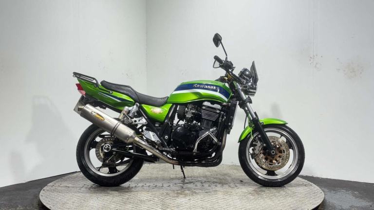 Kawasaki ZRX [Phone number removed]K ICONIC MUSCLE BIKE PROJECT BIKE SPARES OR REPAIR 1100