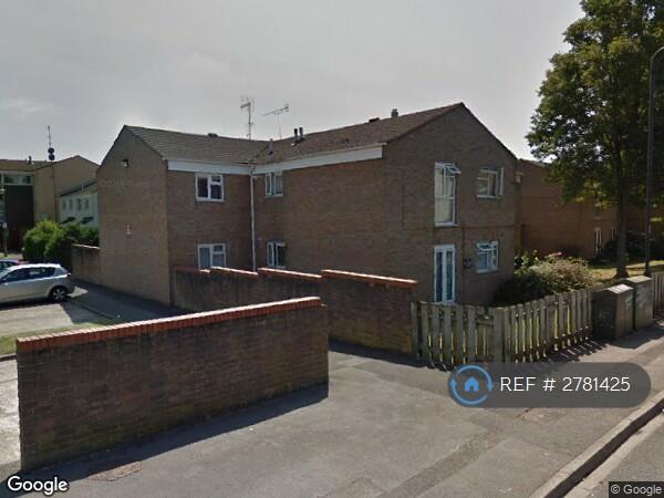 1 bedroom flat in Pentland Road, Slough, SL2 (1 bed) (#2781425)