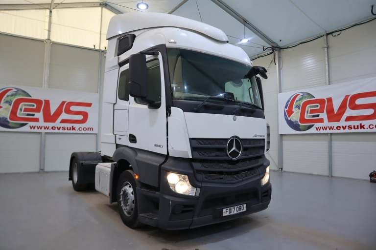 2017 (17 PLATE) Mercedes Benz ACTROS 1840 4x2 Euro 6 Tractor Units