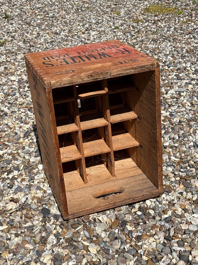 Wine rack / vintage wooden box