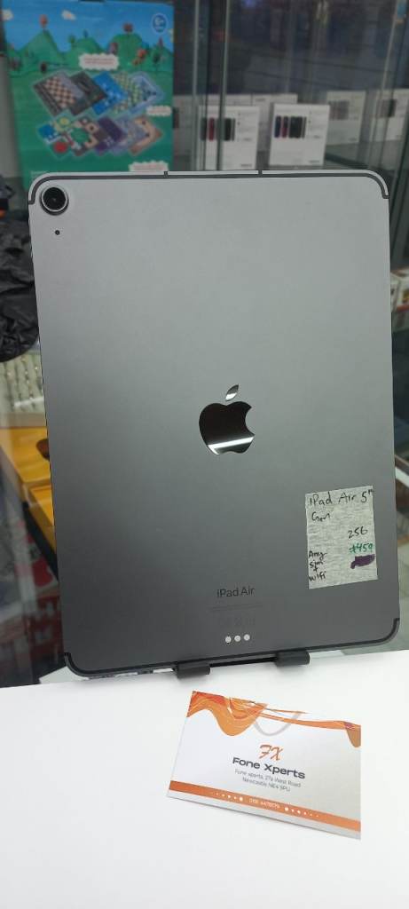 Ipad Air5th generation 256GB!!! Any sim+ Wi-Fi working