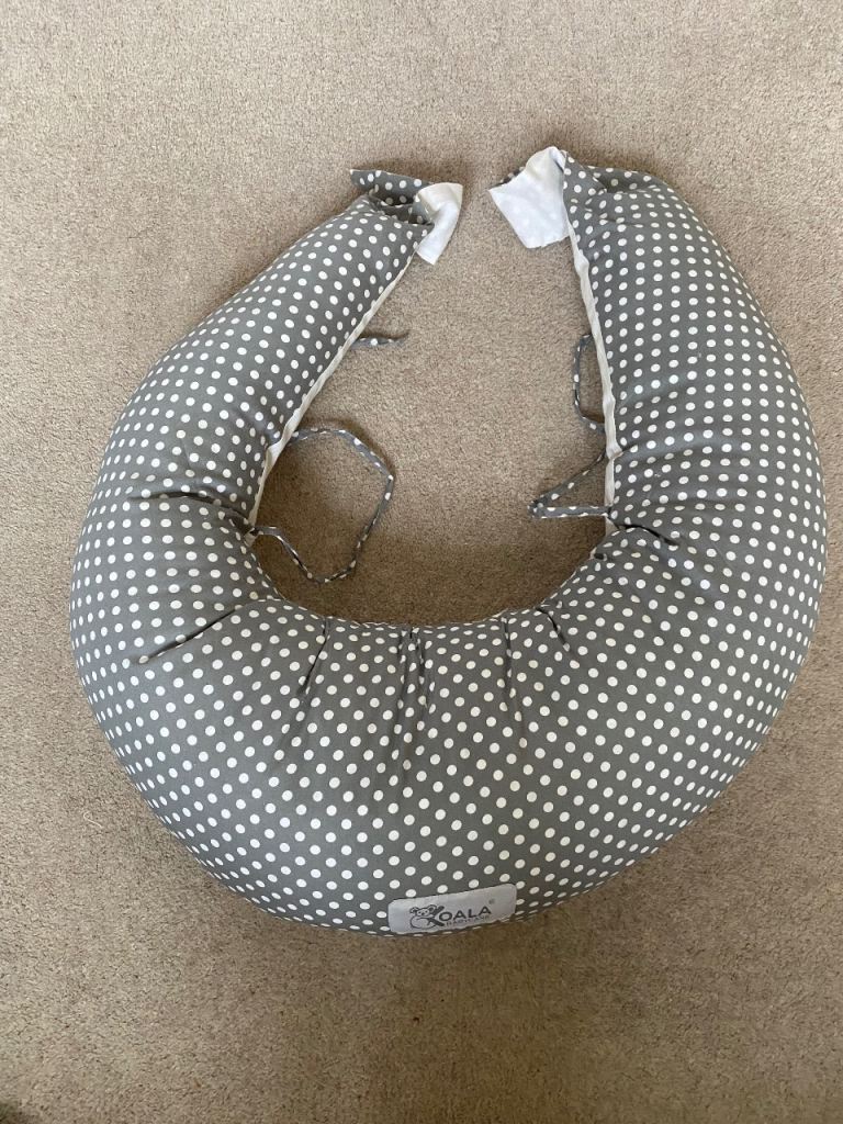 Pregnancy pillow in perfect condition. 