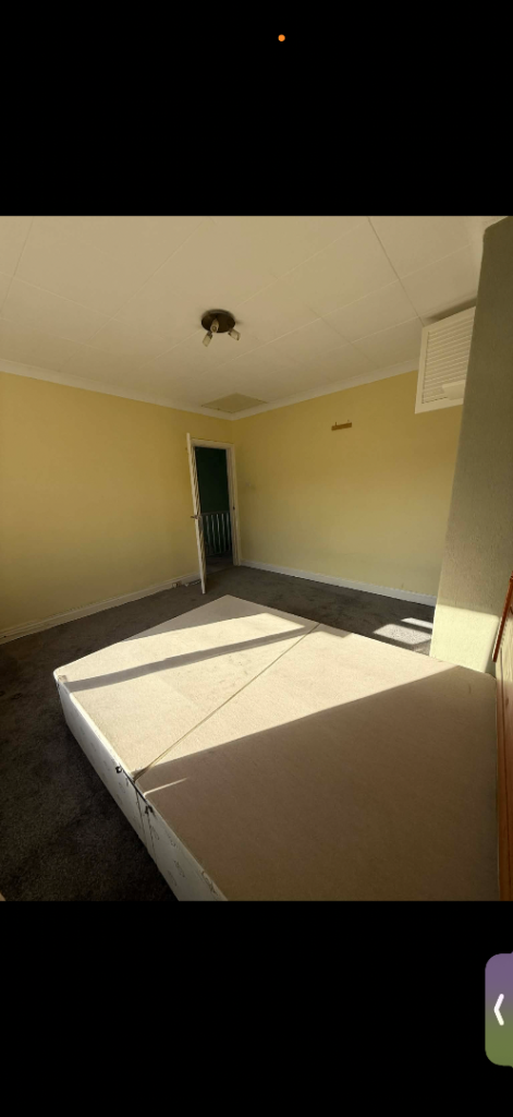 3 bedroom 2 reception room